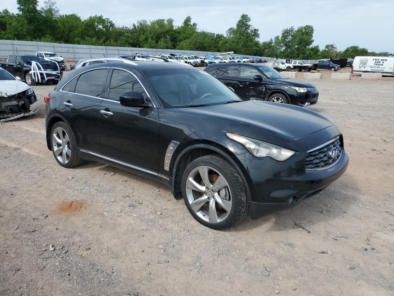 INFINITI FX50