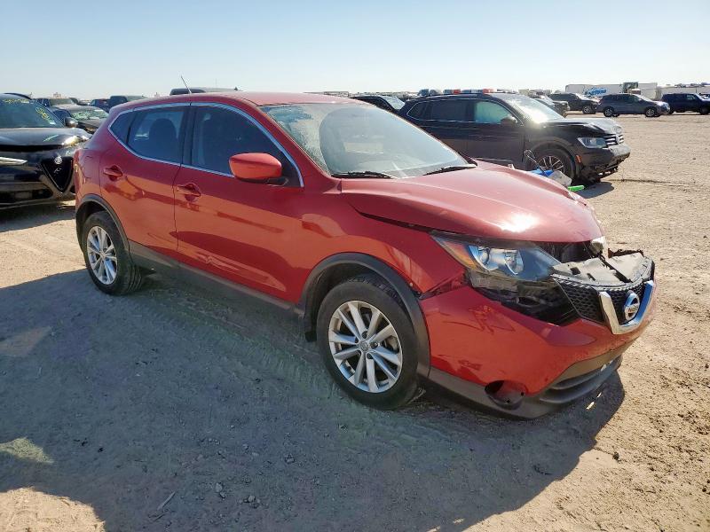 2017 NISSAN ROGUE SPOR JN1BJ1CRXHW137755