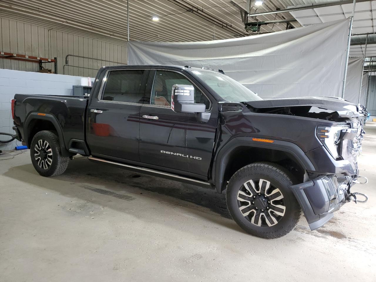 GMC SIERRA K2500 DENALI ULTIMATE