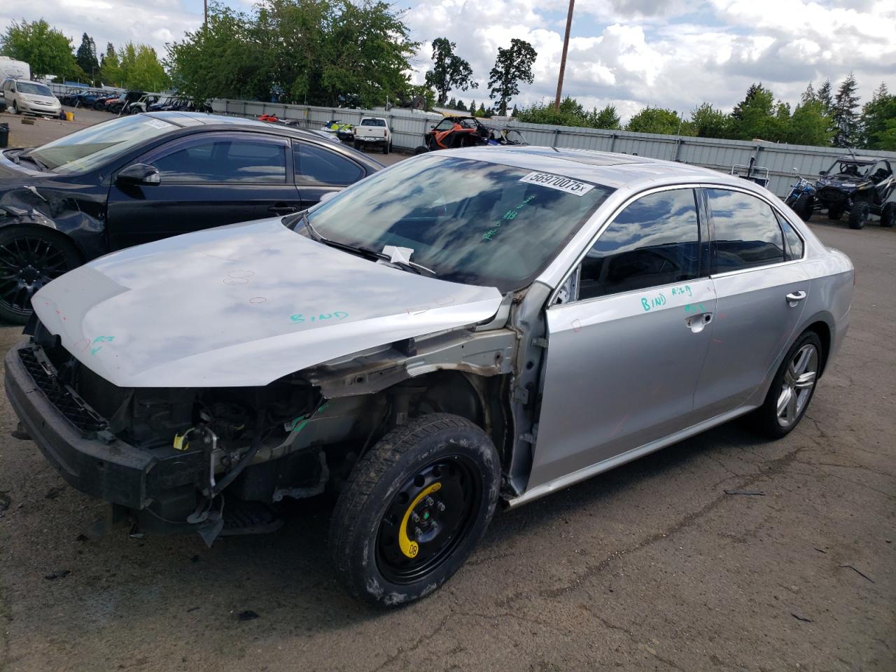 VOLKSWAGEN PASSAT SE
