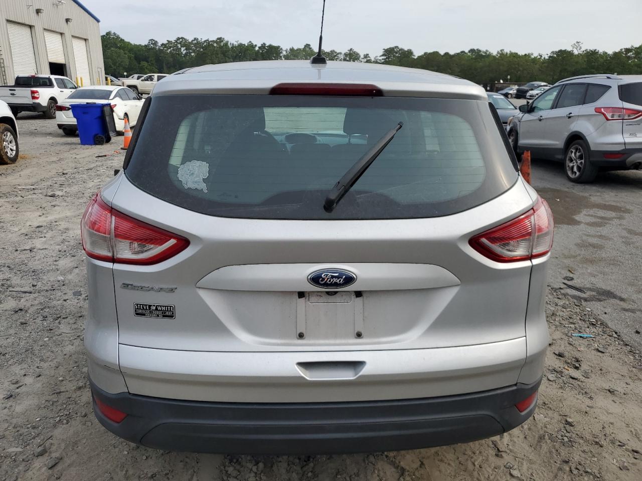 FORD ESCAPE S