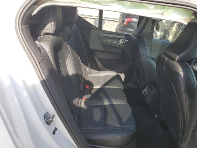 2019 VOLVO XC40 T5 MO YV4162XZXK2013183