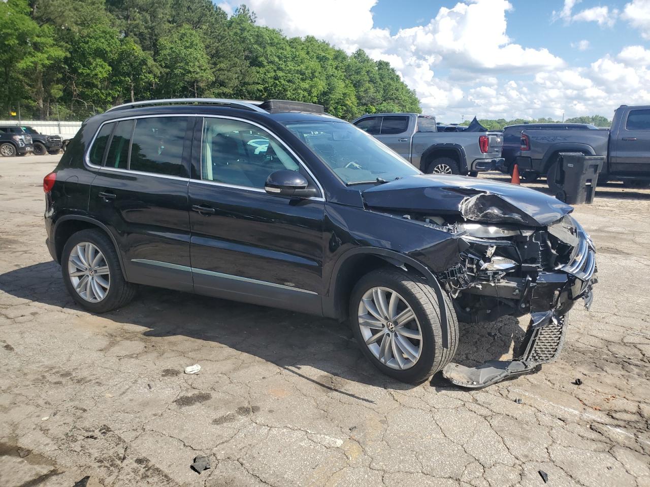 VOLKSWAGEN TIGUAN S