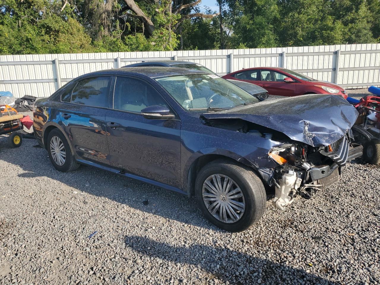 Volkswagen Passat s 2012