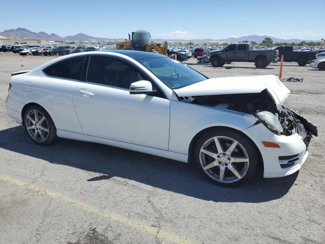 Vin: wddgj4hb7df986032, lot: 56577835, mercedes-benz c-class 250 20134