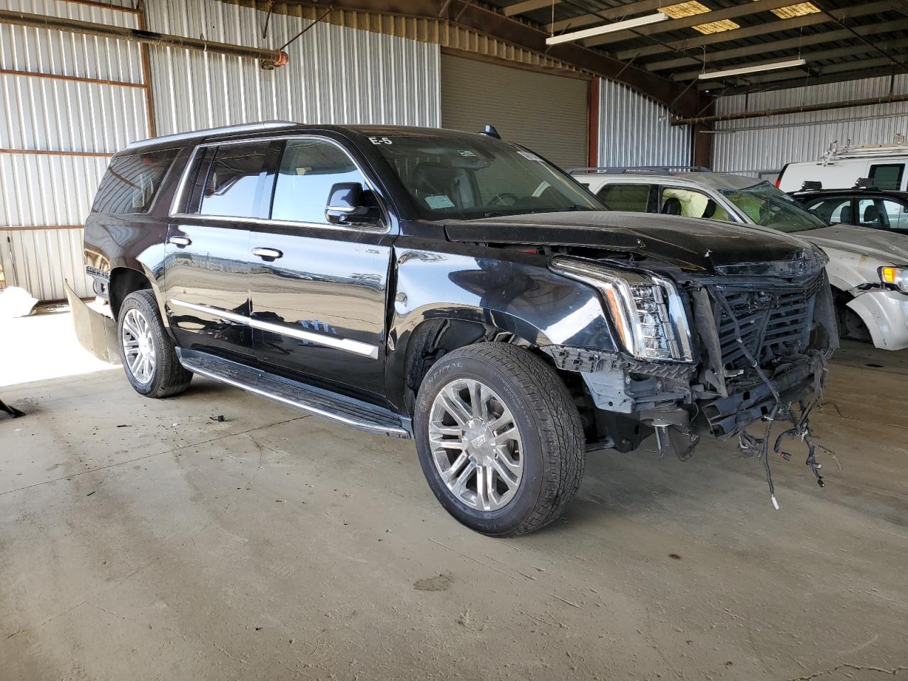 CADILLAC ESCALADE ESV
