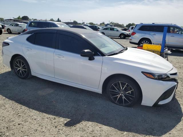 Vin: 4t1g11ak1mu526780, lot: 57526685, toyota camry se 20214