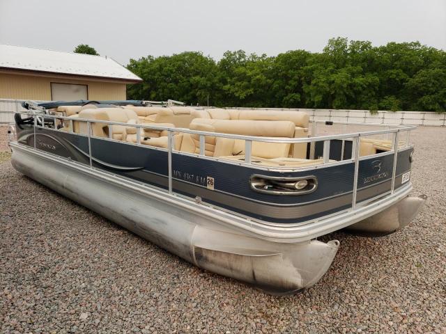 bennington marine BOAT