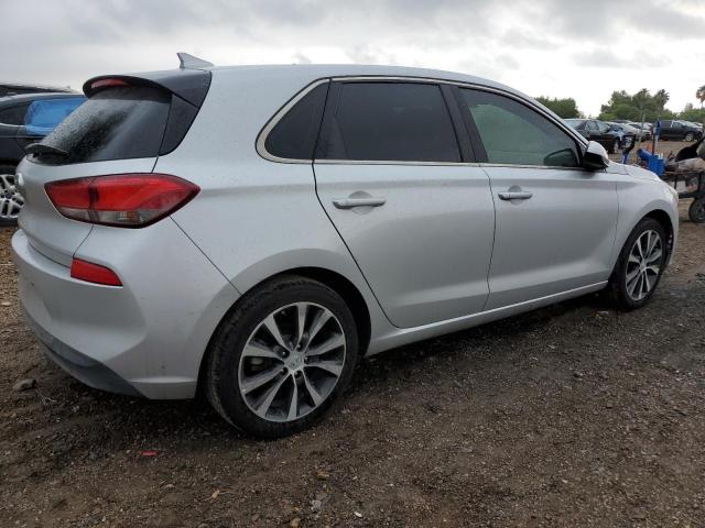 HYUNDAI ELANTRA GT 2018 gray  gas KMHH35LE6JU067187 photo #4