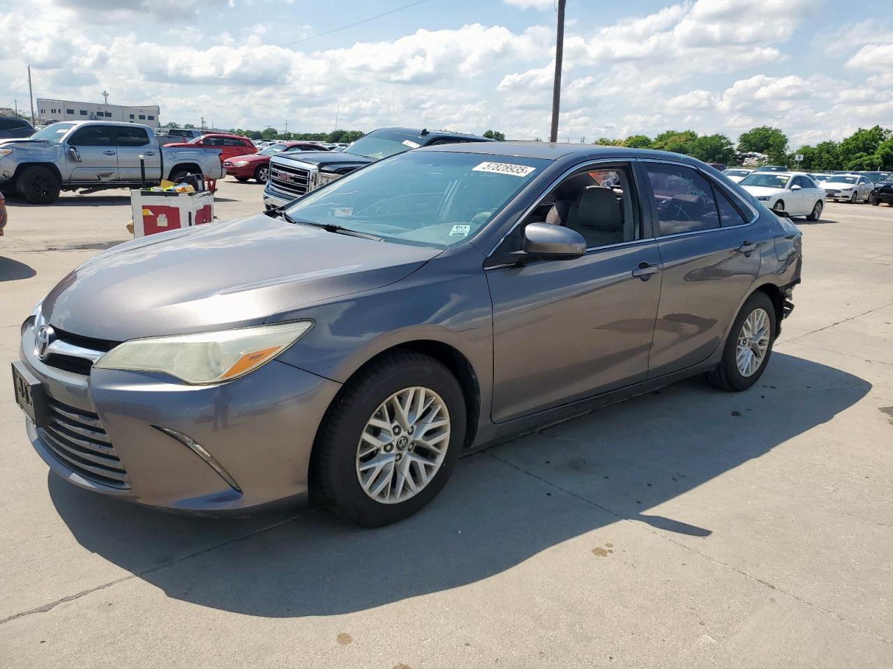 TOYOTA CAMRY LE