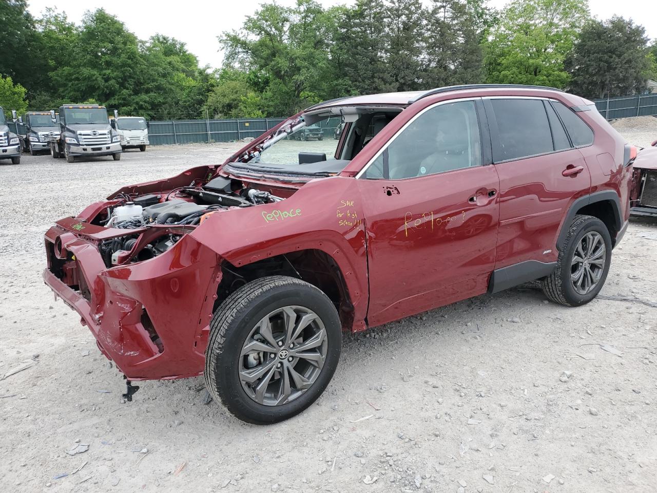 TOYOTA RAV4 XLE PREMIUM