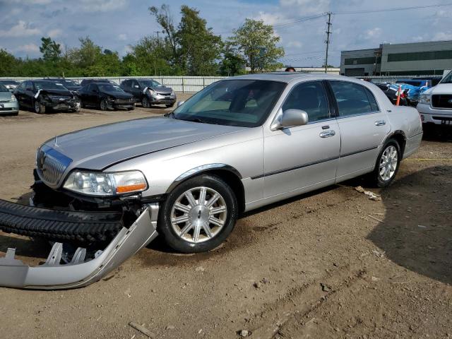 LINCOLN TOWN CAR S