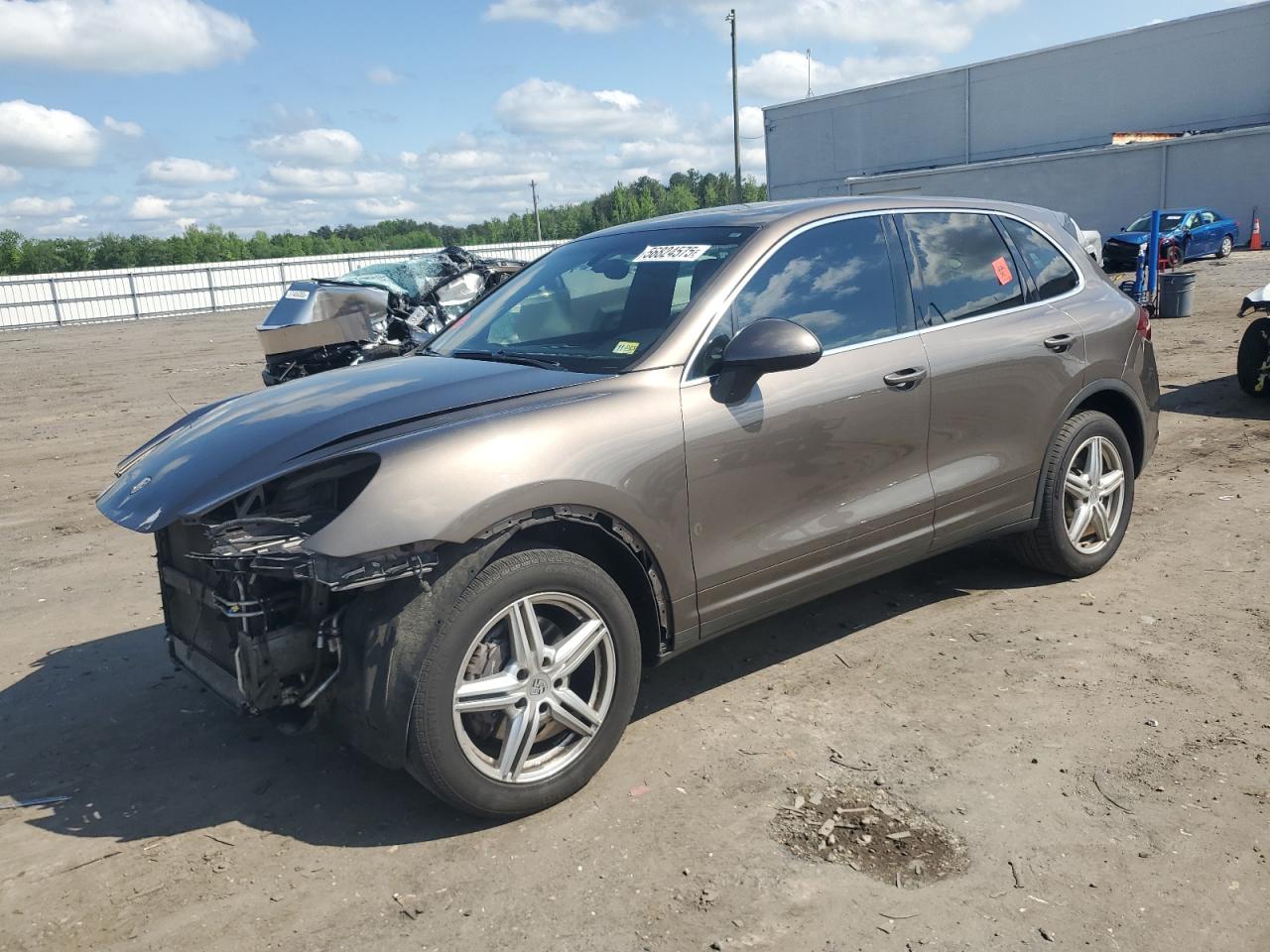 PORSCHE CAYENNE