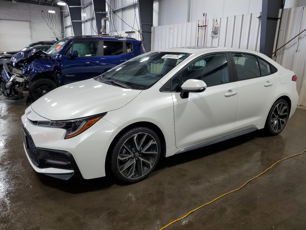 TOYOTA COROLLA SE