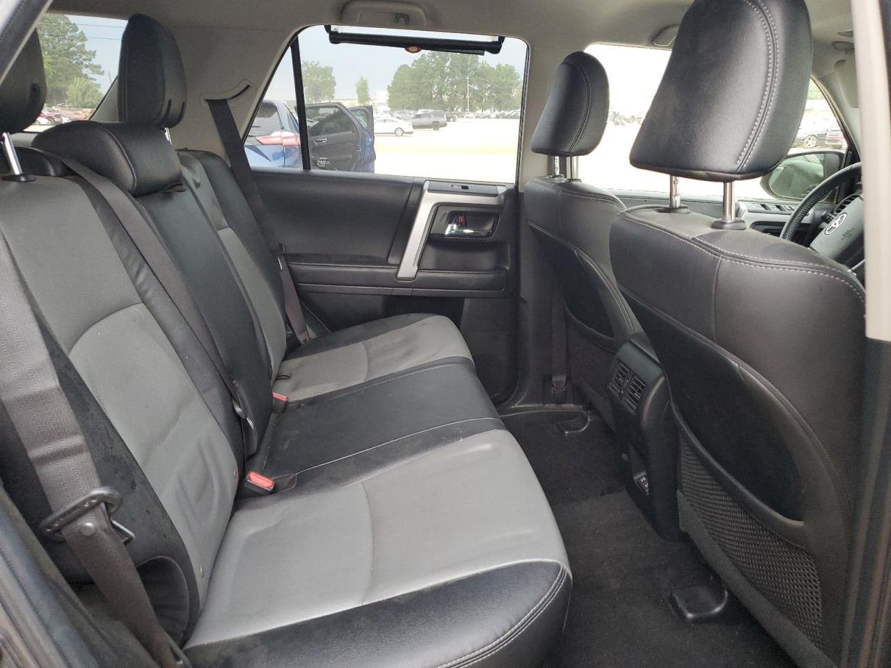 TOYOTA 4RUNNER SR5/SR5 PREMIUM