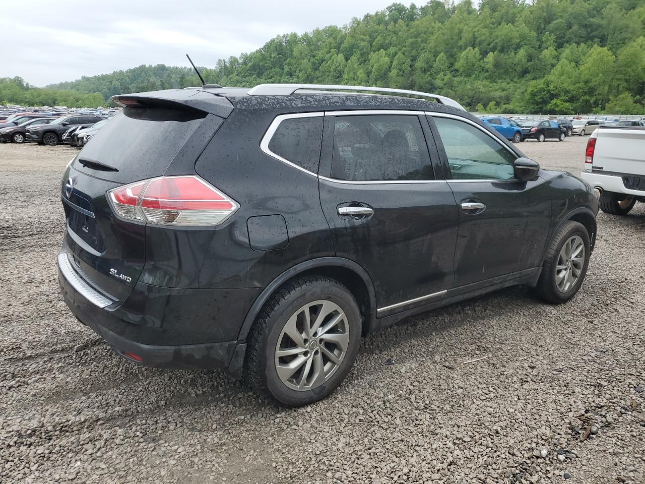 NISSAN ROGUE S