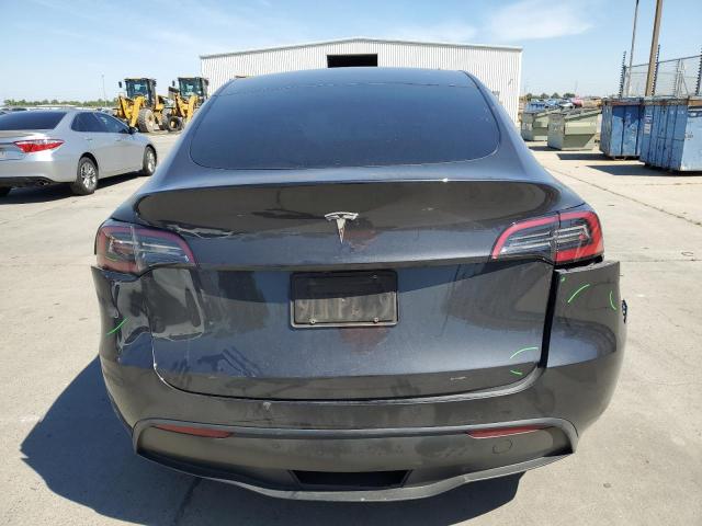2024 TESLA MODEL Y - 7SAYGDED9RF038426