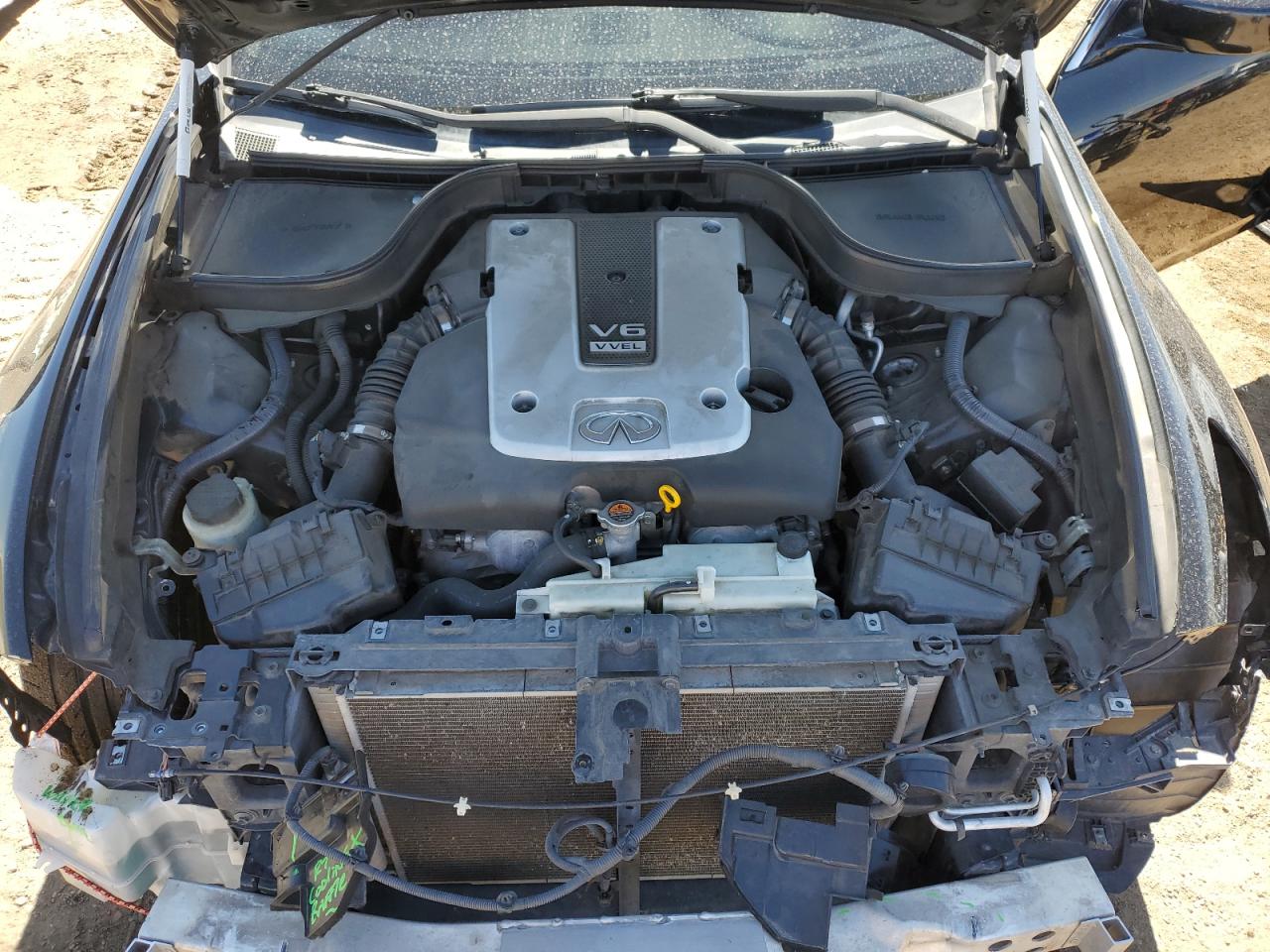 Infiniti G37 base 2013