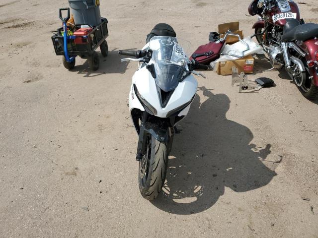 2025 TRIUMPH MOTORCYCLE DAYTONA 66 SMTL23UF2STBU9541