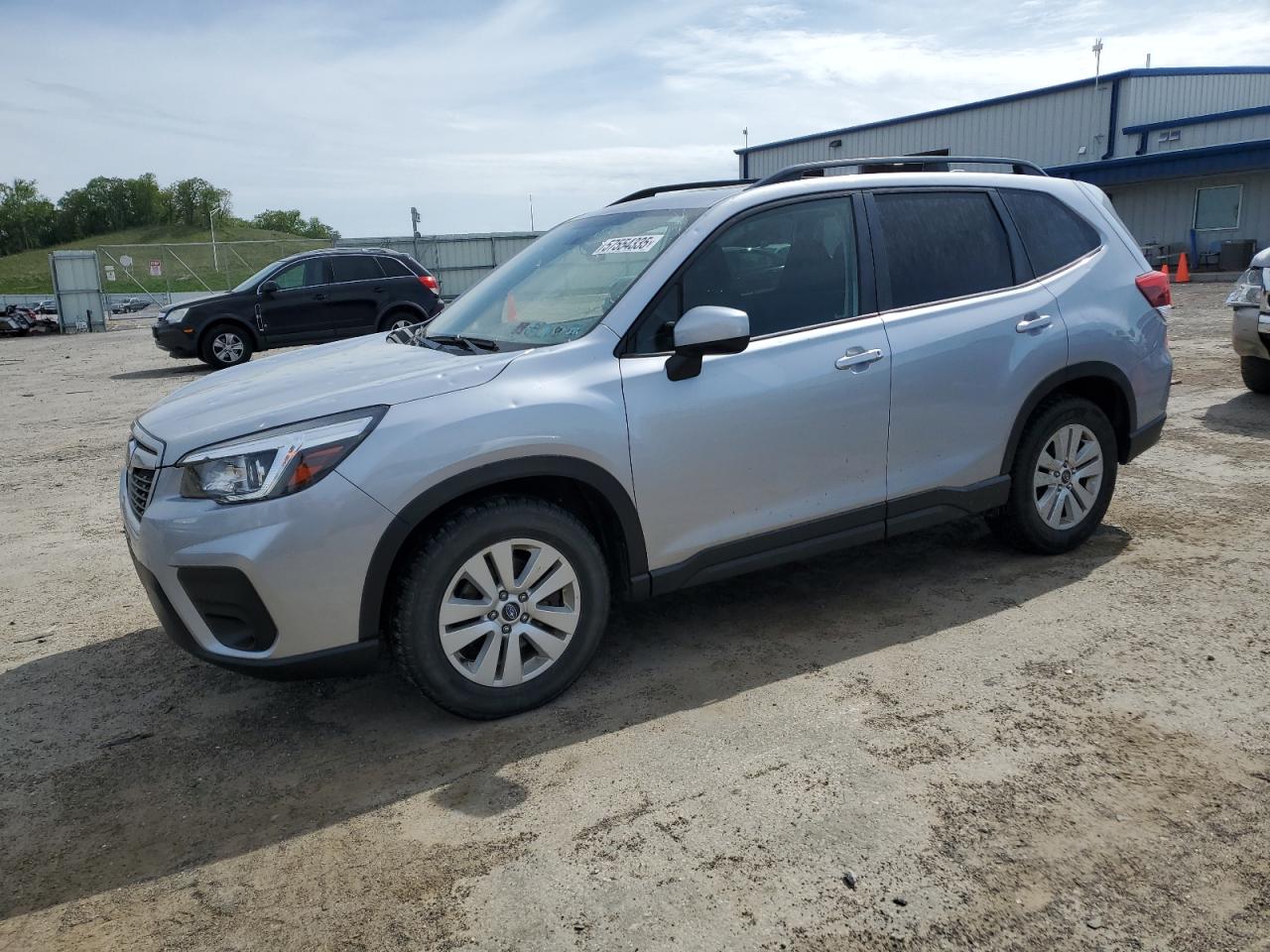 SUBARU FORESTER PREMIUM