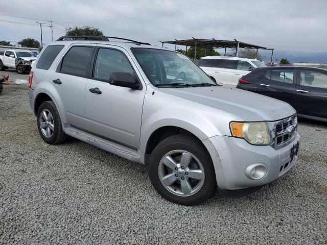 Vin: 1fmcu0dg8aka03402, lot: 55689405, ford escape xlt 20104