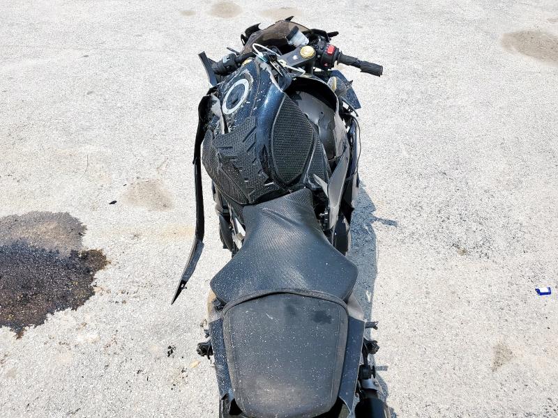 2023 SUZUKI GSX-R1000 JS1DM11B6P7100076