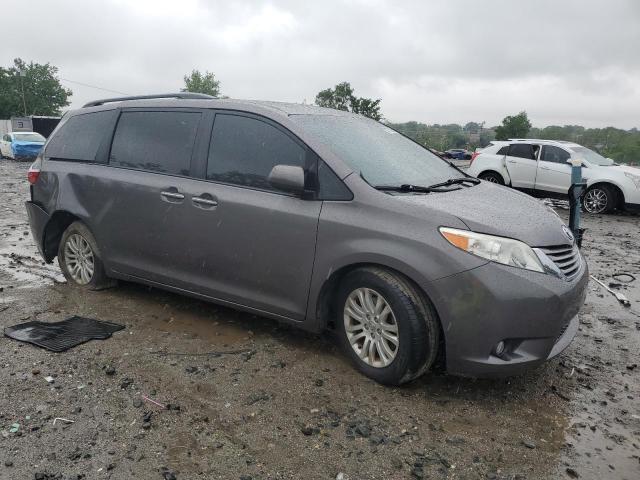 2015 TOYOTA SIENNA XLE 5TDYK3DC2FS688334