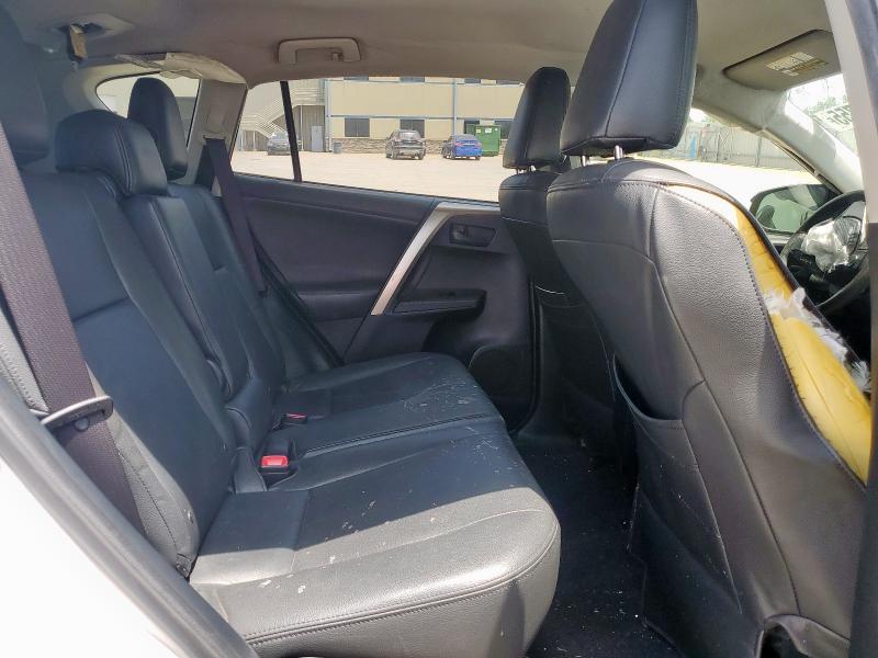 2015 TOYOTA RAV4 LE - JTMZFREV4FJ034525