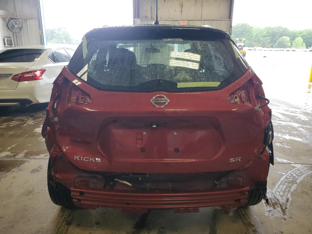 NISSAN KICKS S
