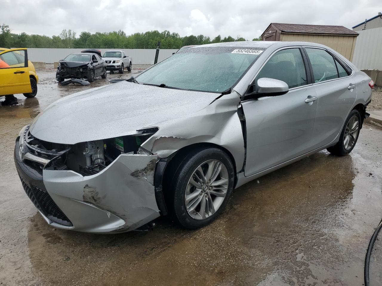TOYOTA CAMRY LE