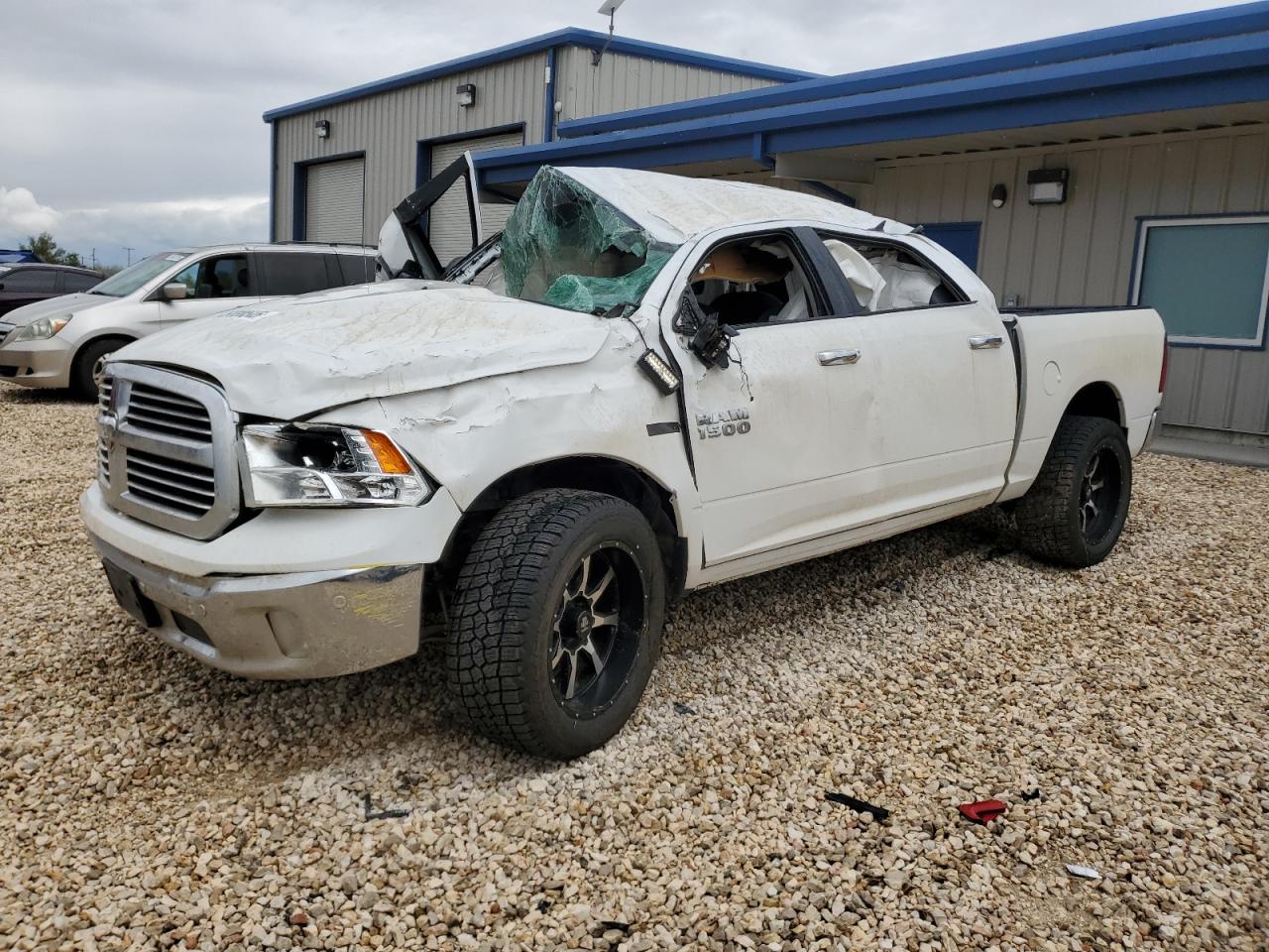 RAM 1500 SLT