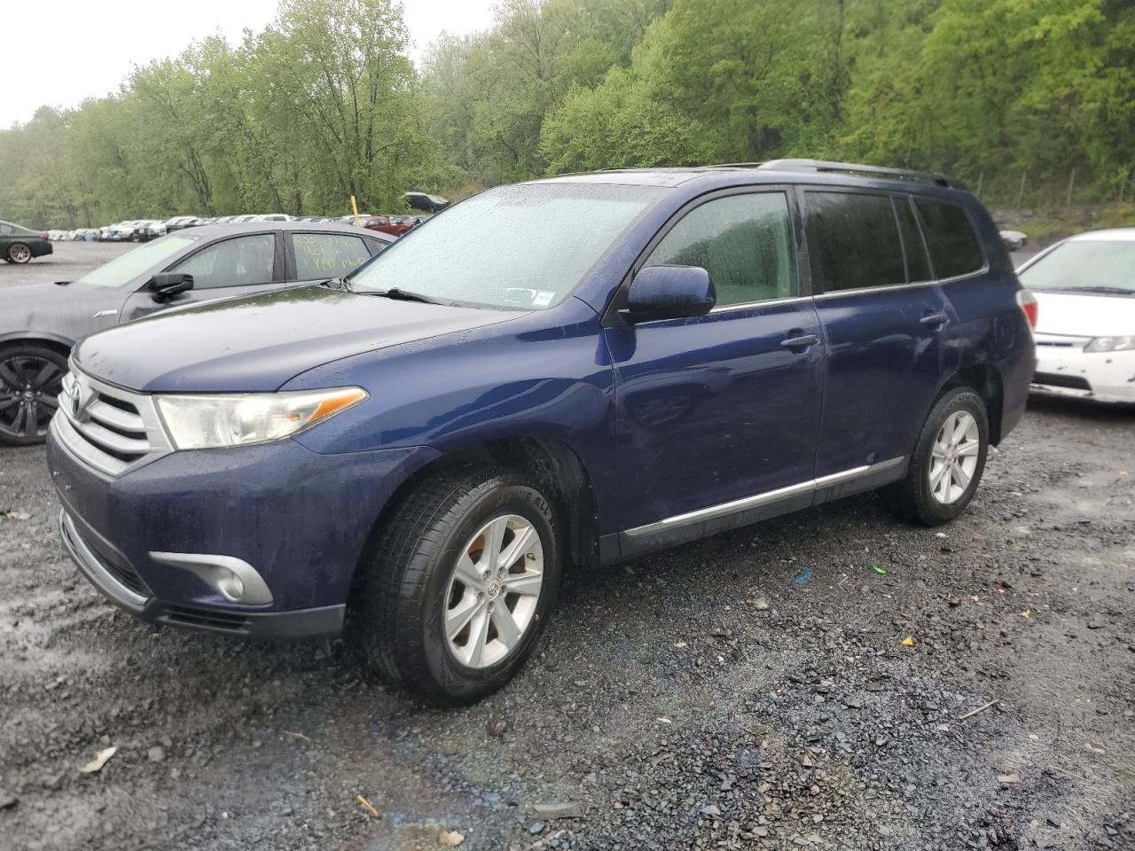 TOYOTA HIGHLANDER BASE