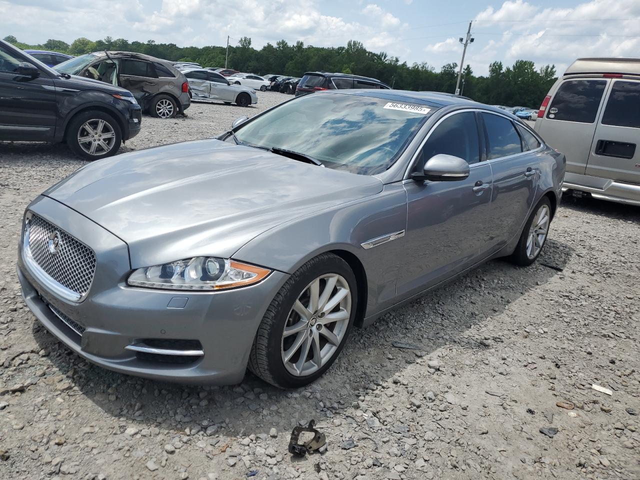 JAGUAR XJ