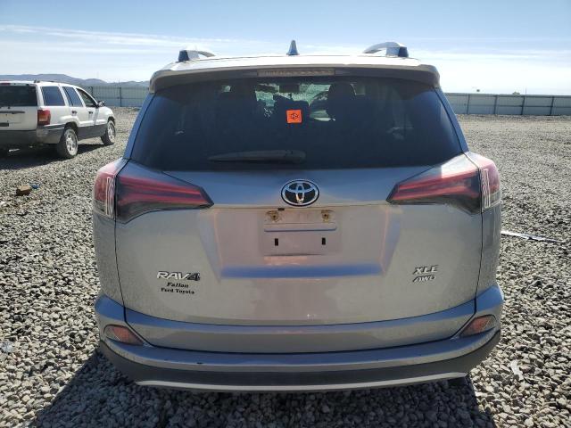 2016 TOYOTA RAV4 XLE - 2T3RFREV2GW505137