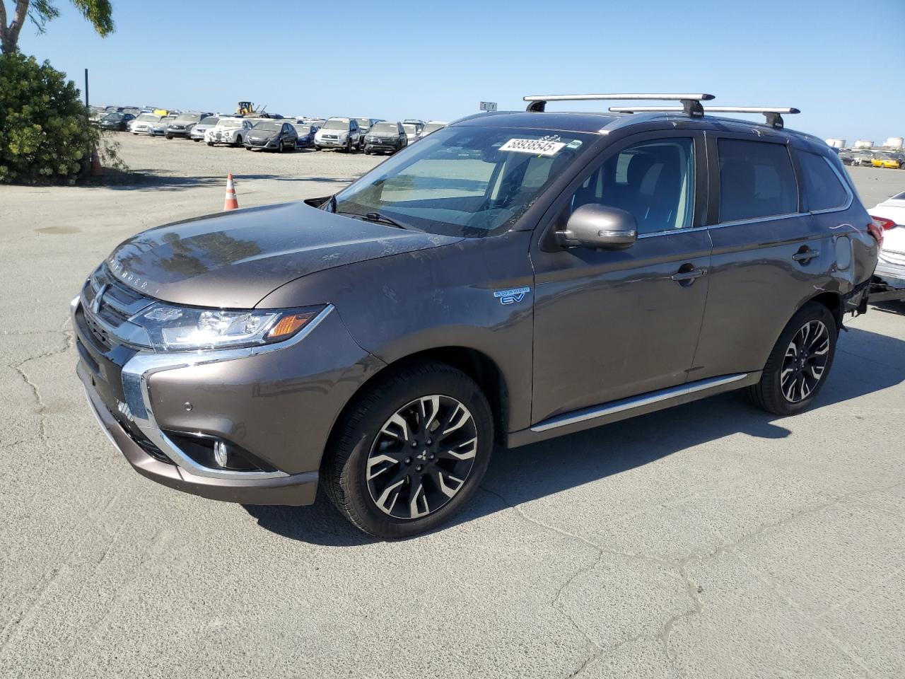  Salvage Mitsubishi Outlander