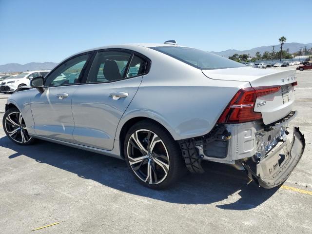 Vin: 7jrl12tl8rg312505, lot: 56208855, volvo s60 plus plus 20242