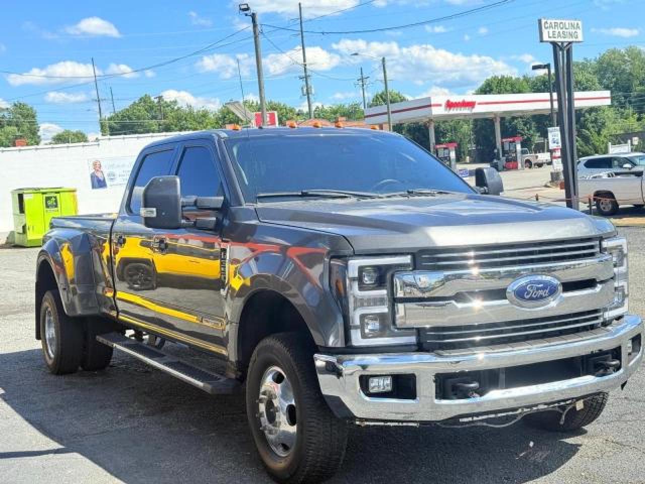 FORD F-350 SUPER DUTY