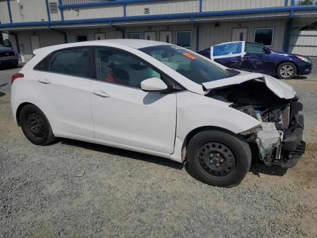 Vin: kmhd35lhxhu381525, lot: 54677875, hyundai elantra 20174