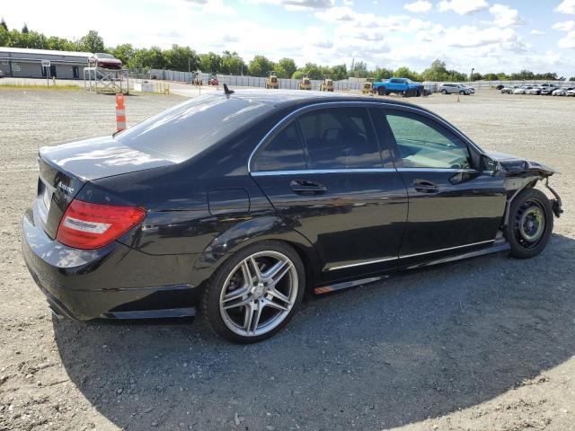 MERCEDES-BENZ C 300 4MAT 2013 black  gas WDDGF8AB1DR258319 photo #4