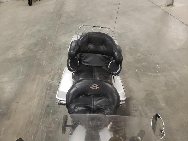 2003 HARLEY-DAVIDSON FLHTCUI AN 1HD1FCW433Y627083