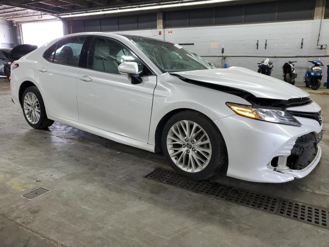 Vin: 4t1b11hk9ju030802, lot: 57133645, toyota camry l 20184