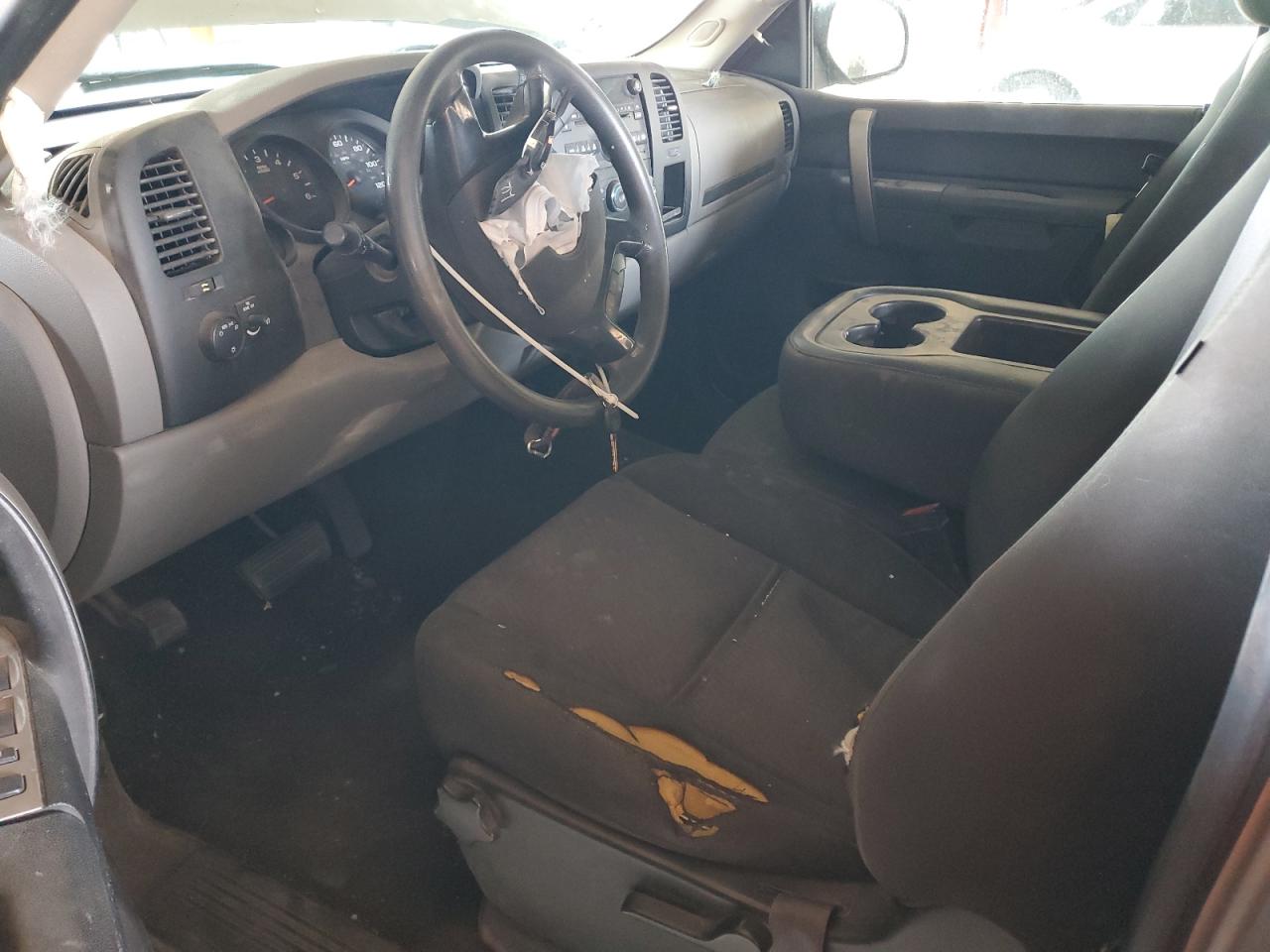 CHEVROLET SILVERADO C1500 LS