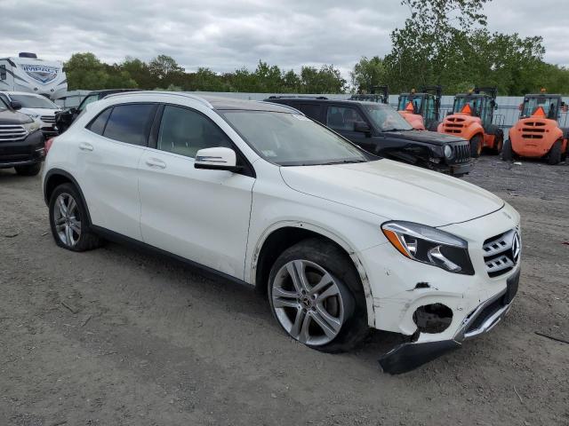 2018 MERCEDES-BENZ GLA 250 4M WDCTG4GB2JJ451153