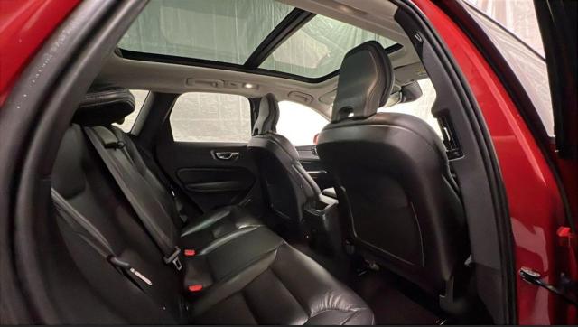 2023 VOLVO XC60 PLUS YV4L12RE2P1256890