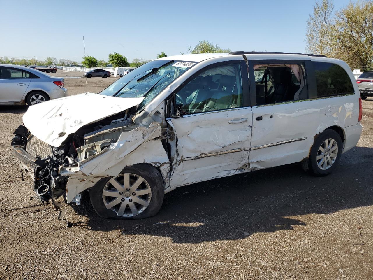 CHRYSLER TOWN & COUNTRY TOURING L