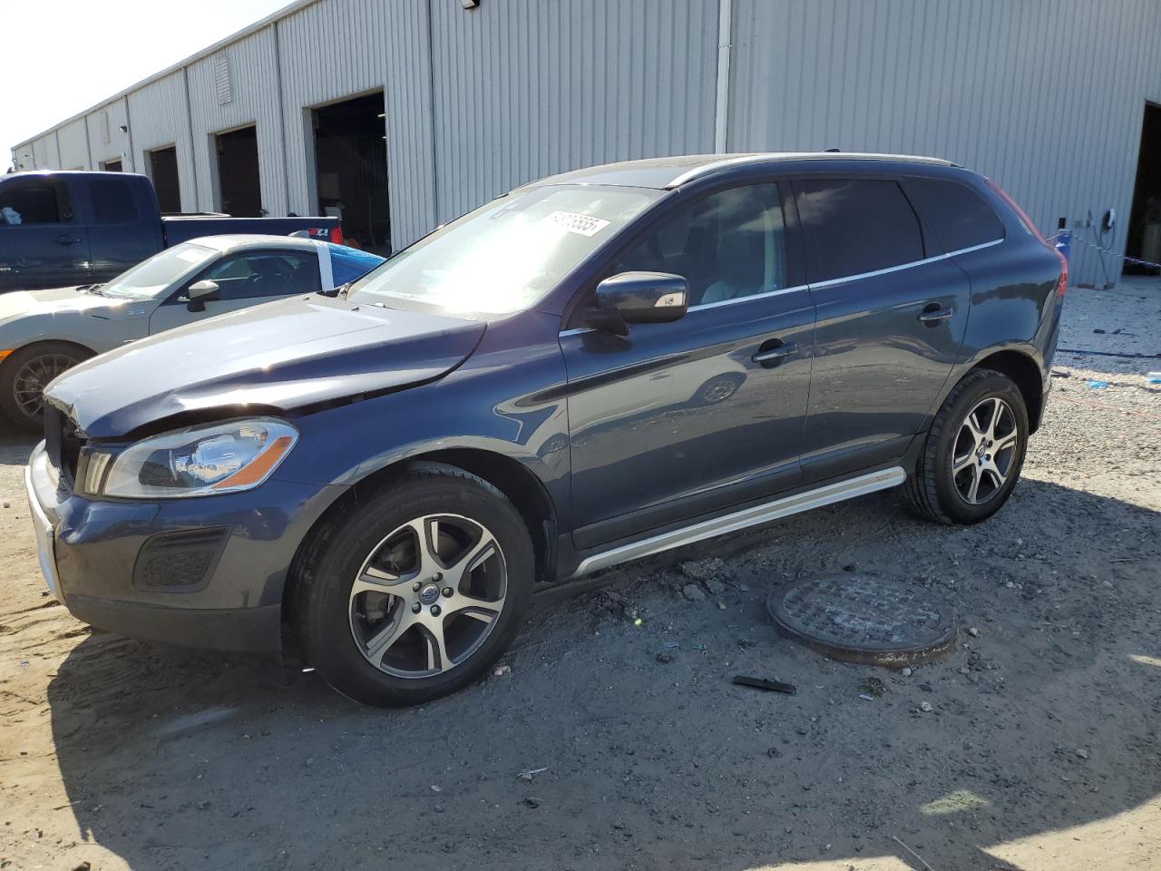 VOLVO XC60 T6