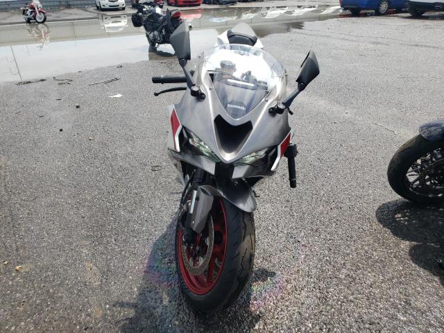 KAWASAKI ZX636 K 2025 white  gas JKBZXJK16SA007648 photo #3