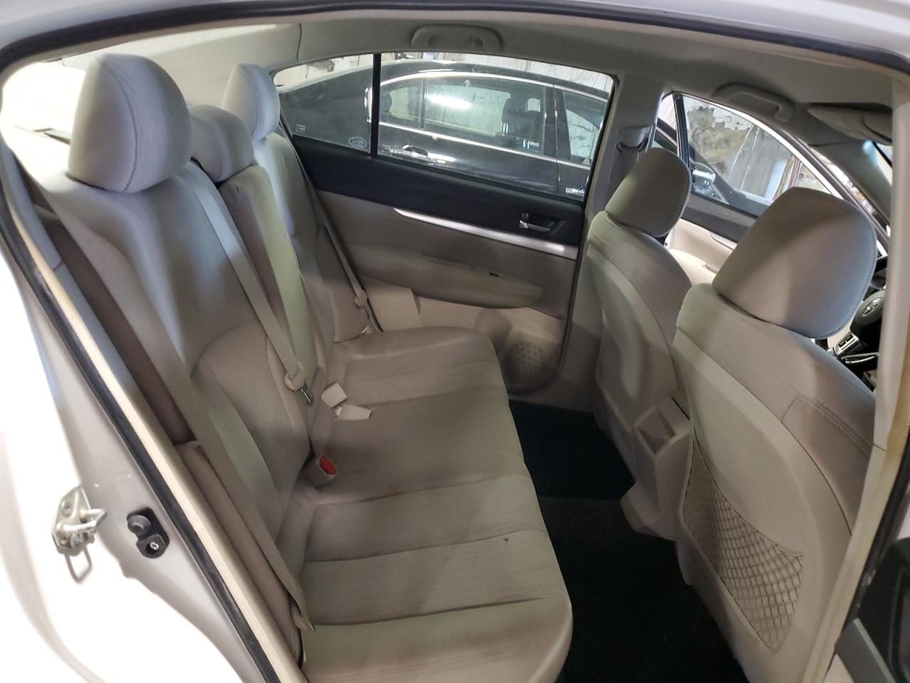 SUBARU LEGACY 2.5I PREMIUM