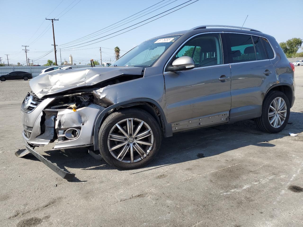 VOLKSWAGEN TIGUAN S