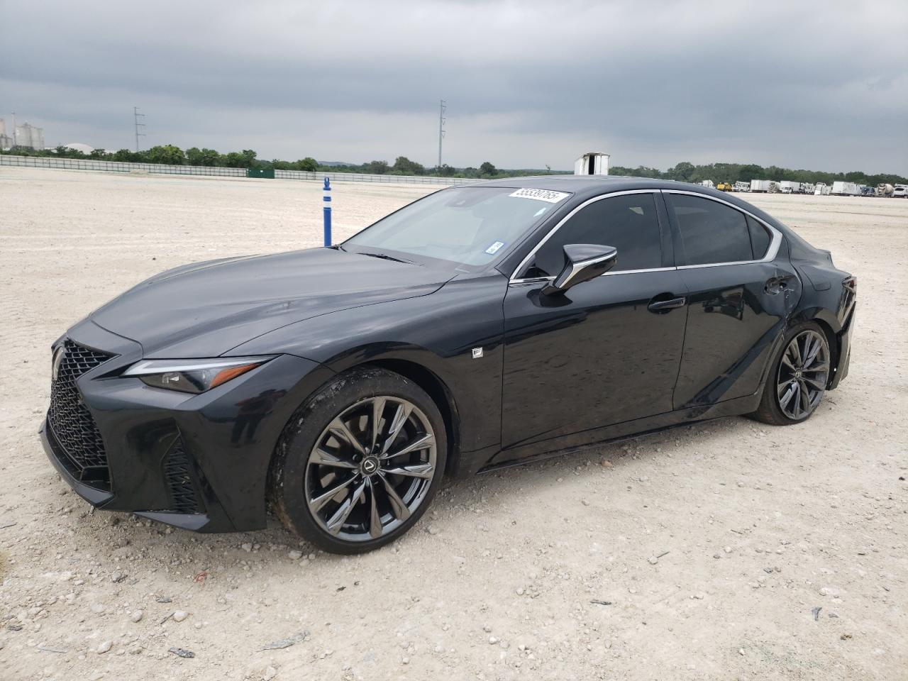 LEXUS IS 350 F SPORT DESIGN